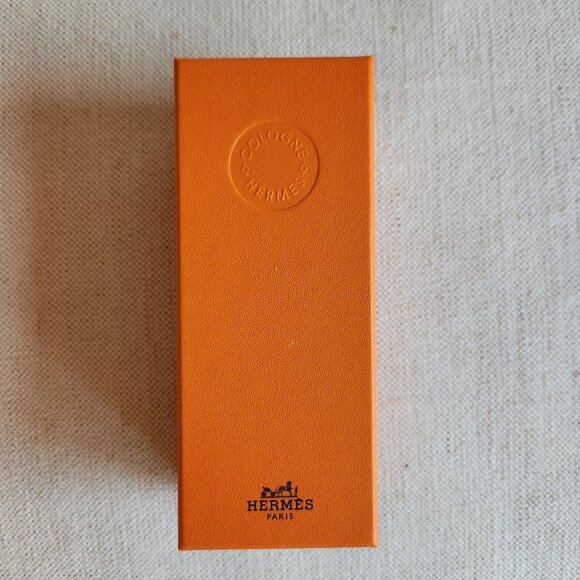 Hermès Gift Box - Picture 1 of 8